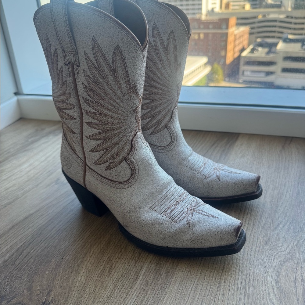 Ariat Goldie Western Boot size 6